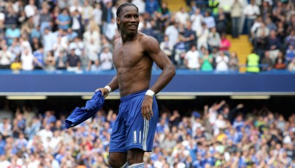 开云体育app-英格兰对阵摩洛哥，基耶萨完成自我救赎，当足球成为灵魂的炼狱与救赎