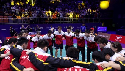 开云体育登录-泰国队碾压德国队，安赛龙统治全场