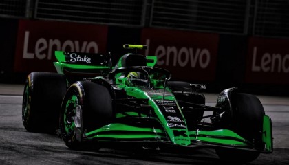 开云体育平台APP-索伯车队横扫法拉利，诺里斯刷新纪录