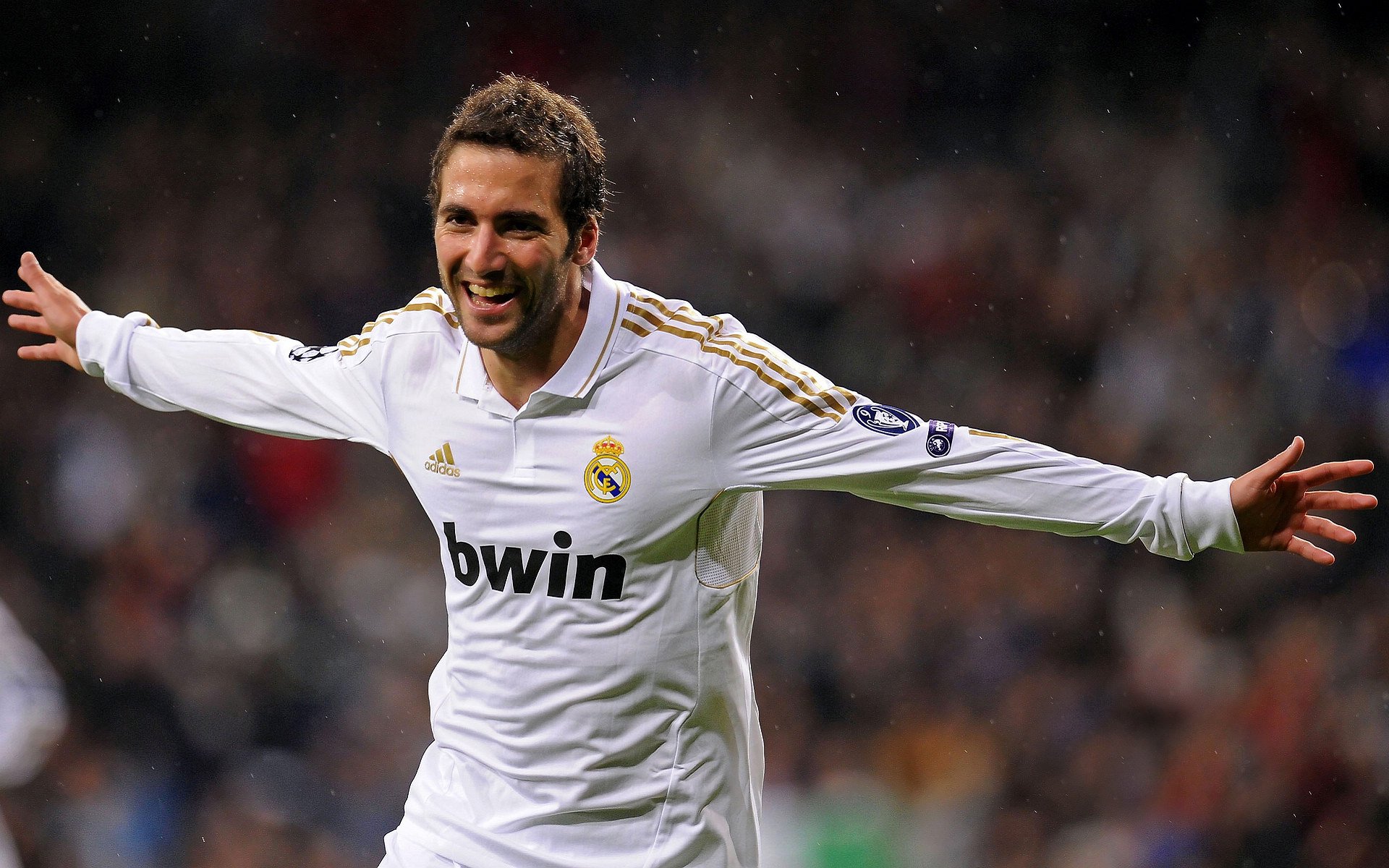 巴尔韦德，芬兰关键战突围中国，乌拉圭中场如何成为关键先生