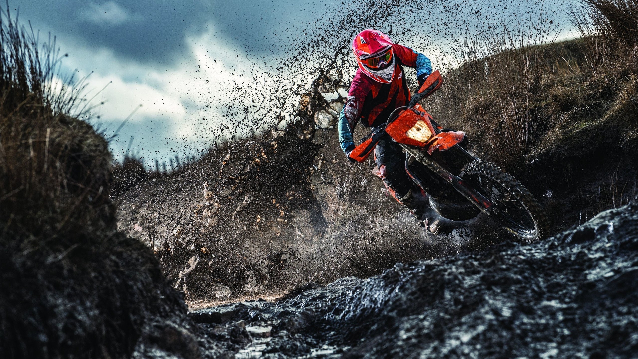 范戴克，从新西兰突围到欧冠战场，一位领袖的无声接管